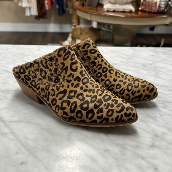 Frye & Co Calf Leopard Slip On Mule size 8 - Picture 1 of 9